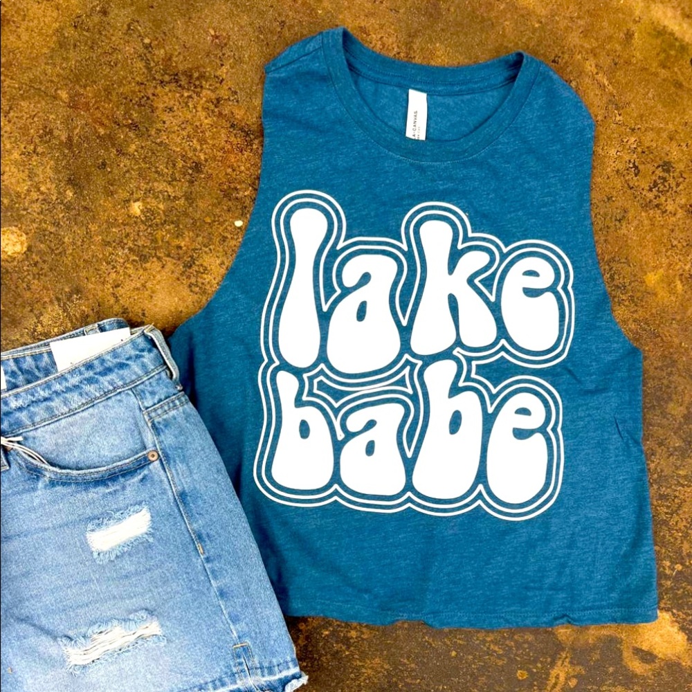 Lake babe crop top